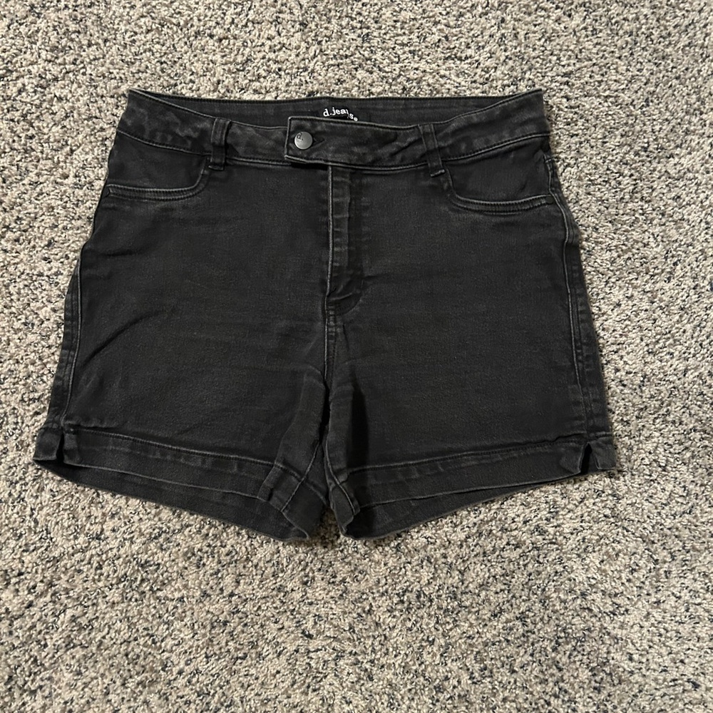 d. jeans Black Jean Shorts Mid-Length